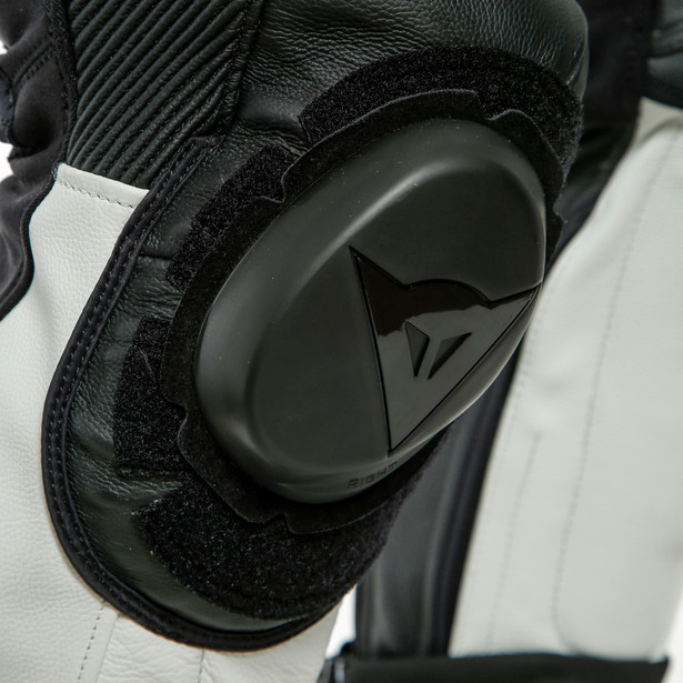 LAGUNA SECA 5 1PC LEATHER SUIT PERF.